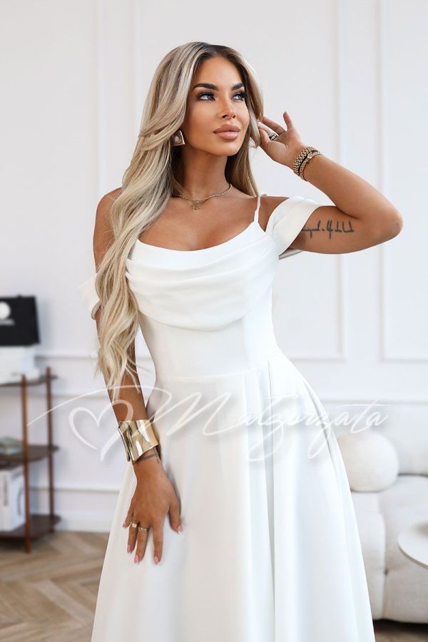 Flared wedding dress with corset and plunging straps - Almina