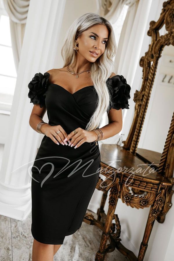 Black above-the-knee dress with floral detailing on the shoulders – Cristella