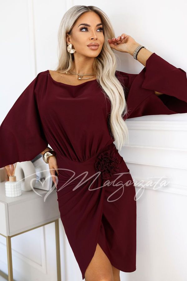 A burgundy formal dress with wide sleeves and a flower – Noelia