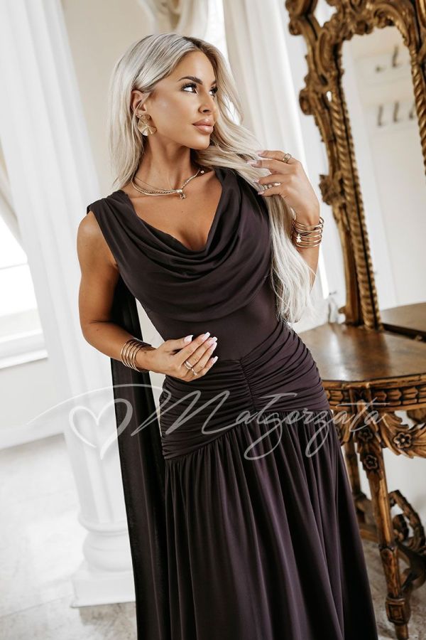 Chocolate-coloured maxi evening dress with a sweetheart neckline and sashes – Aurelia
