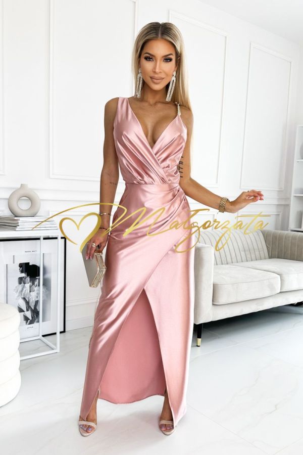 Aria - sukienka satynowa długa różowa z łańcuszkiem