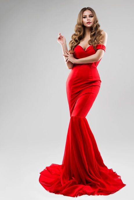 Sukienki w stylu empire, syrenka, A-line – porównanie fasonów