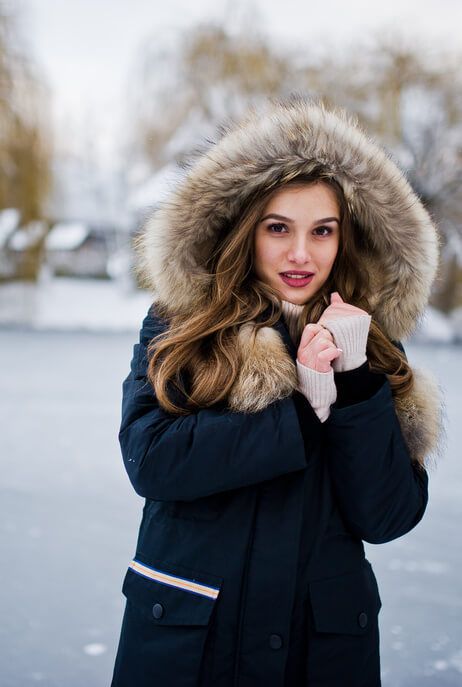 Elegancka kurtka zimowa – jak połączyć styl i funkcjonalność?