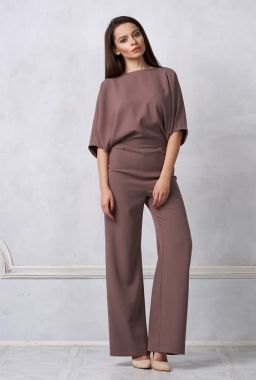 Kombinezon do pracy – elegancja i komfort w jednym